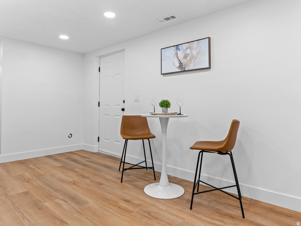 5245 S 900 E Murray, UT 84117