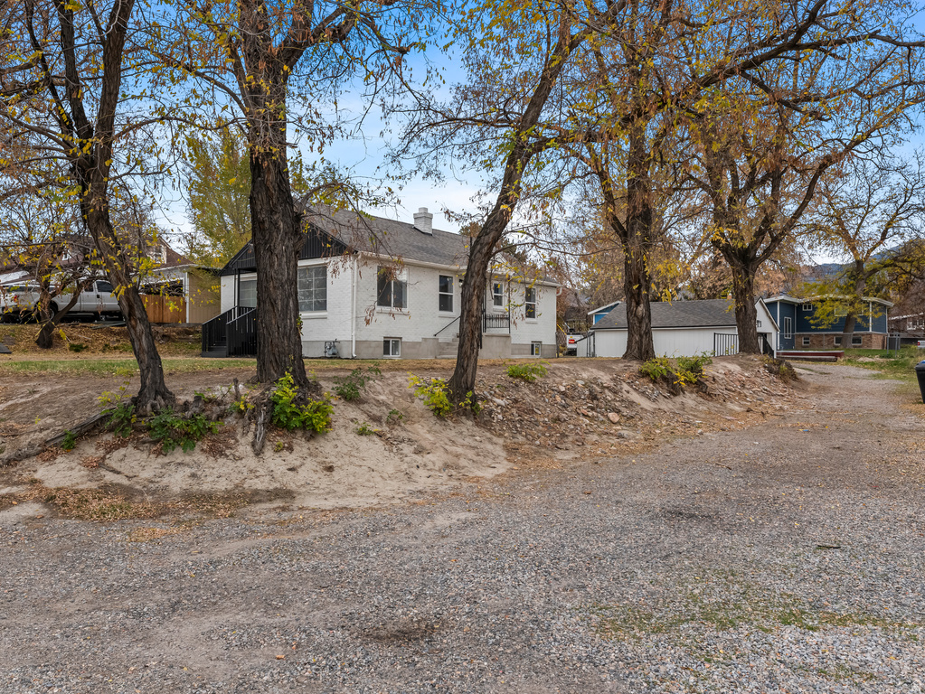 5245 S 900 E Murray, UT 84117