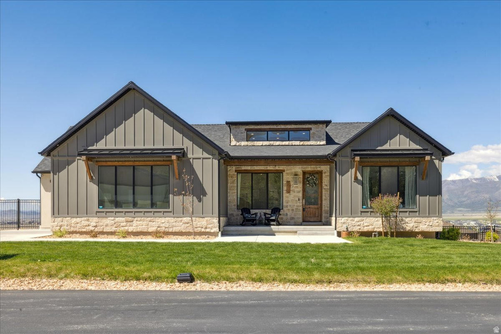 6433 N GLENMAR WAY Eagle Mountain, UT 84005