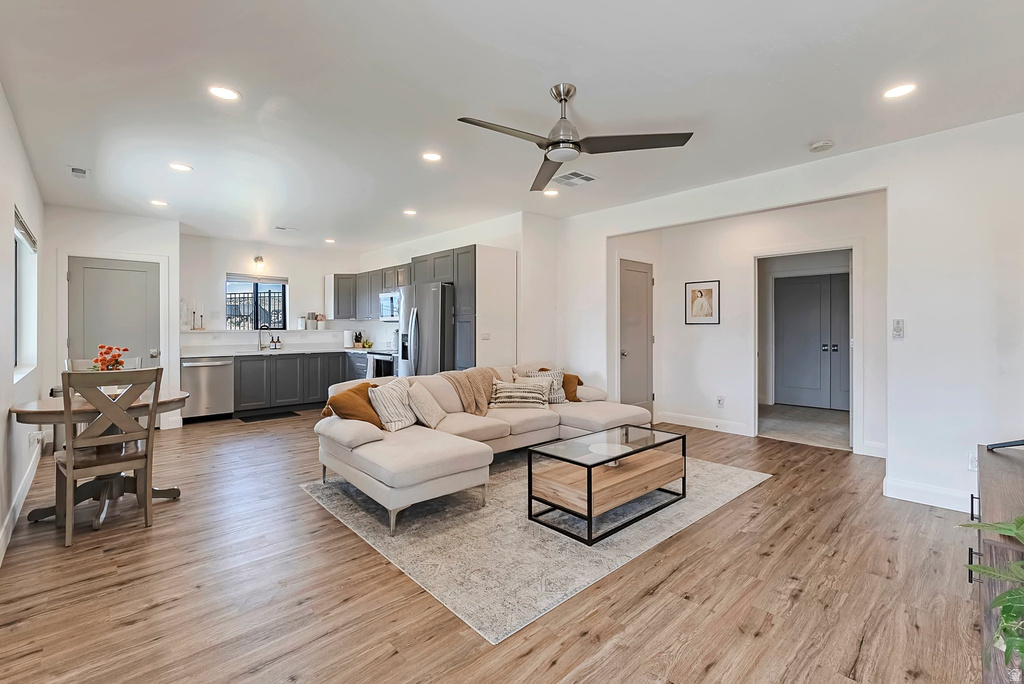 6433 N GLENMAR WAY Eagle Mountain, UT 84005