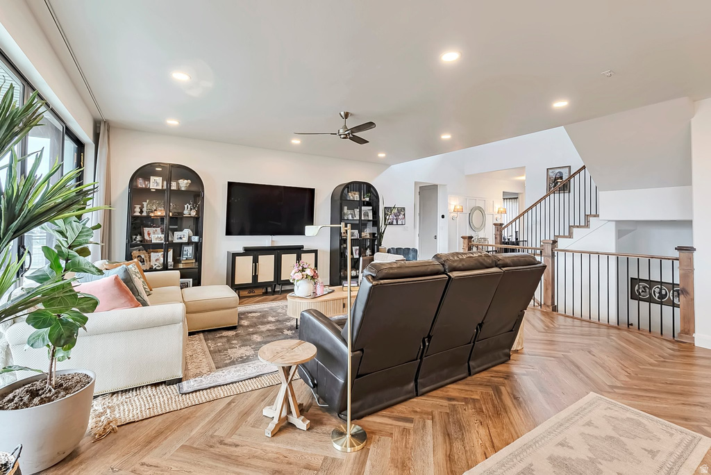 6433 N GLENMAR WAY Eagle Mountain, UT 84005