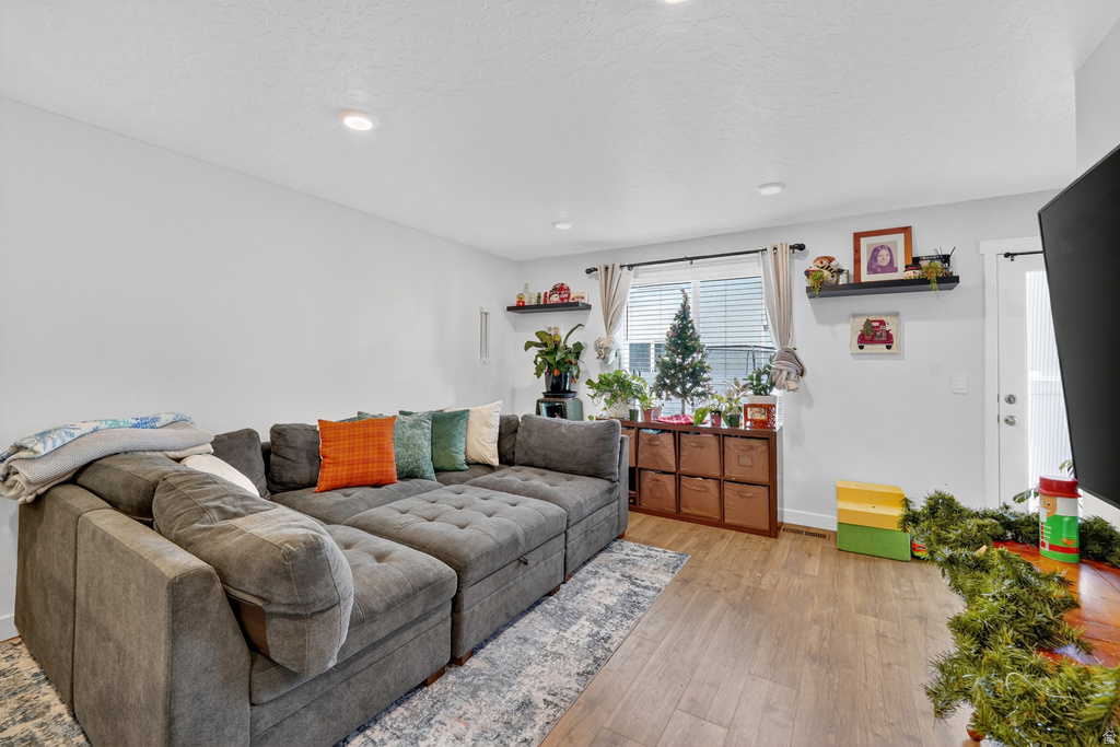 1154 E TRIDENT DR Saratoga Springs, UT 84045