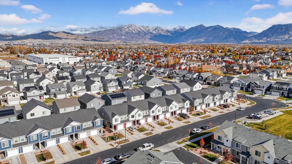 1154 E TRIDENT DR Saratoga Springs, UT 84045