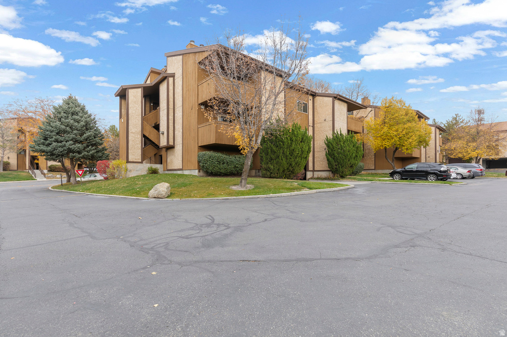 662 W JEFFERSON CV #6 Sandy, UT 84070