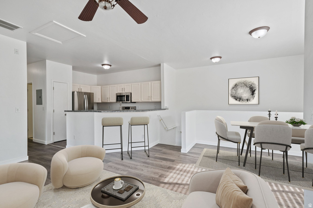 8467 S IVY SPRINGS LN West Jordan, UT 84081