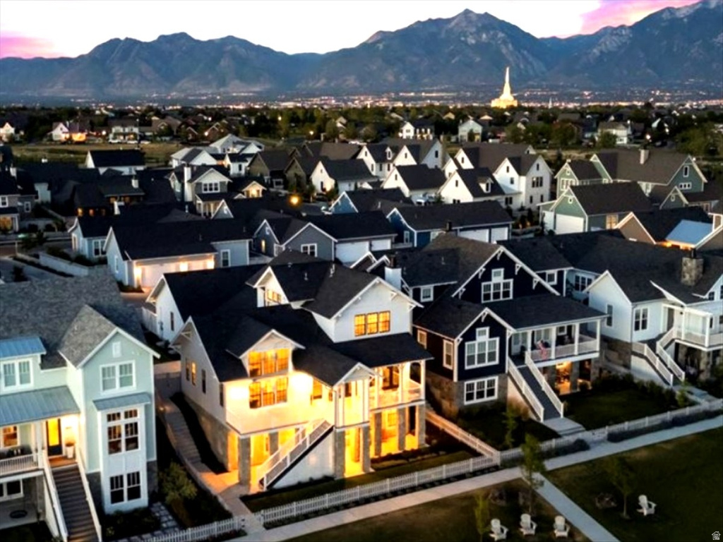 11064 S PADDLE BOARD WAY South Jordan, UT 84009