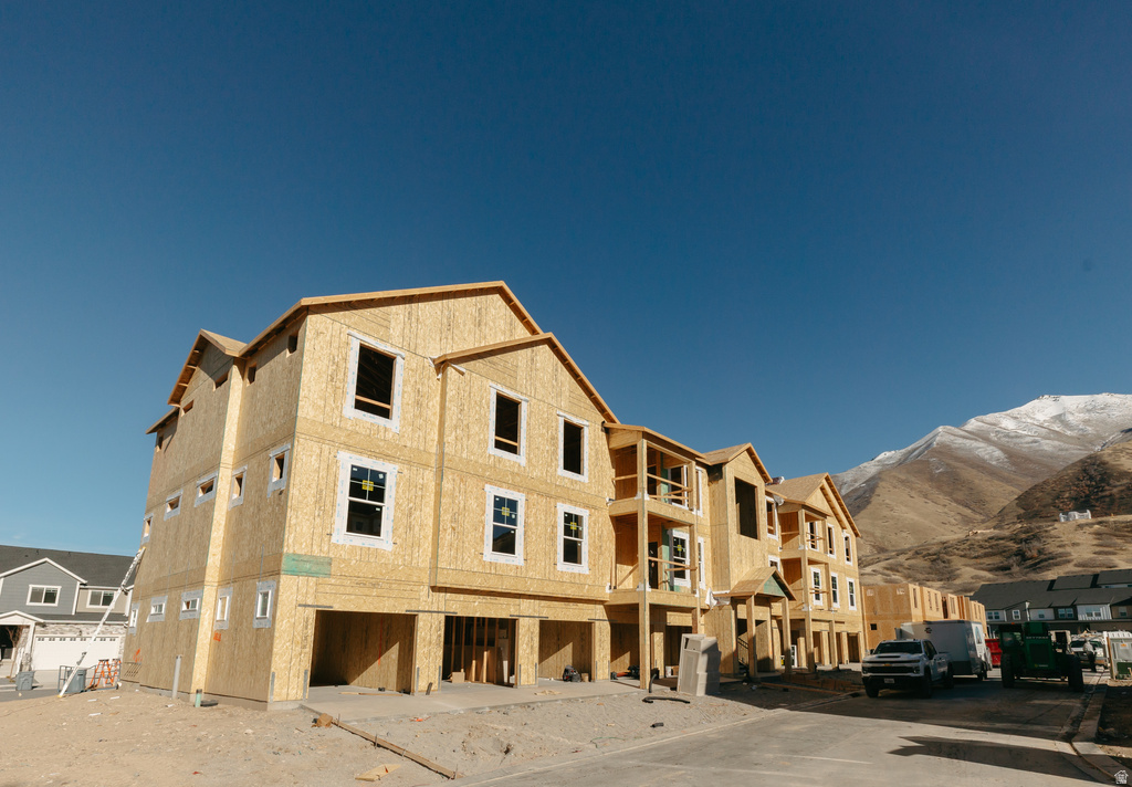 693 W 4500 S #O102 Mapleton, UT 84664