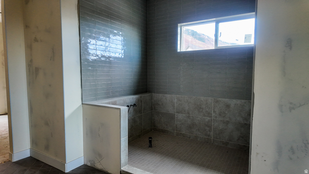 2671 N 1350 E North Ogden, UT 84414