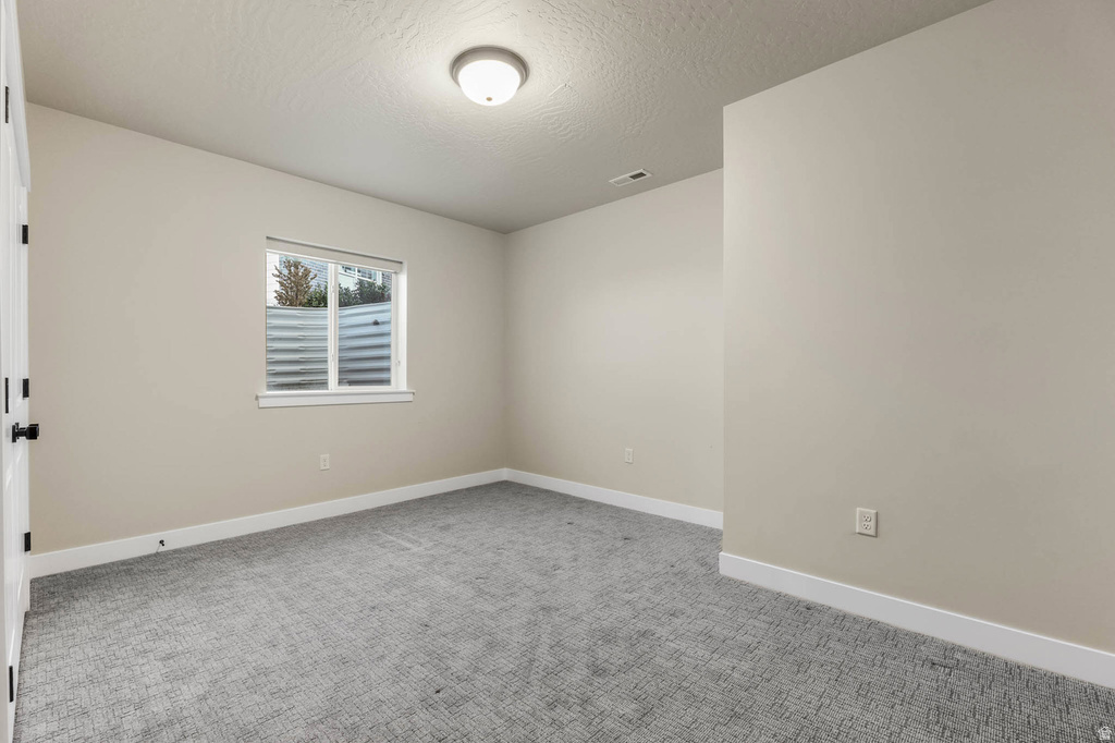 8043 S AMBROSIA LN West Jordan, UT 84081