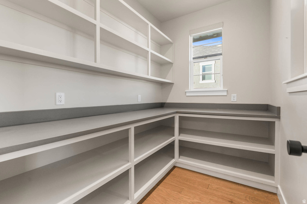 8043 S AMBROSIA LN West Jordan, UT 84081