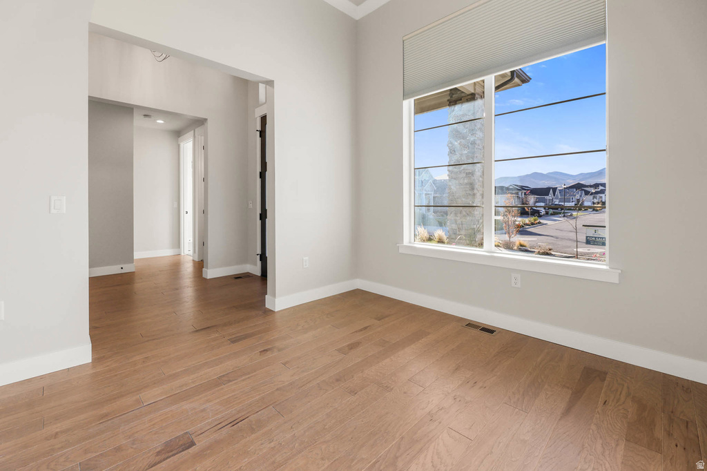 8043 S AMBROSIA LN West Jordan, UT 84081