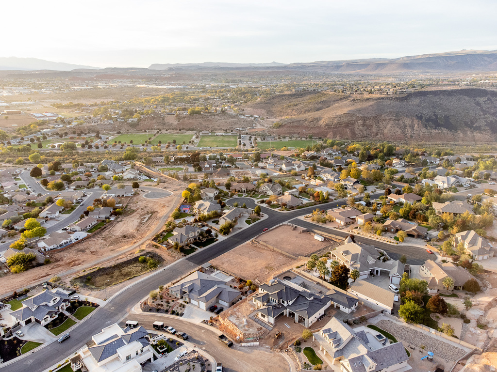 927 S SEMINOLE WAY Washington, UT 84780