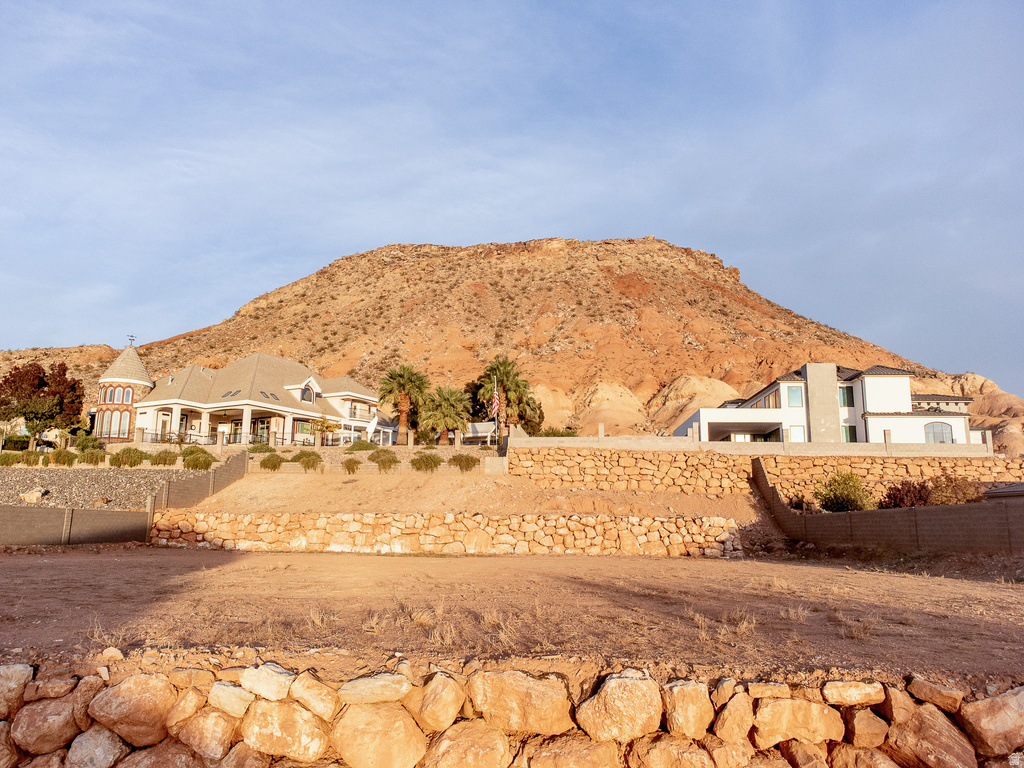 927 S SEMINOLE WAY Washington, UT 84780