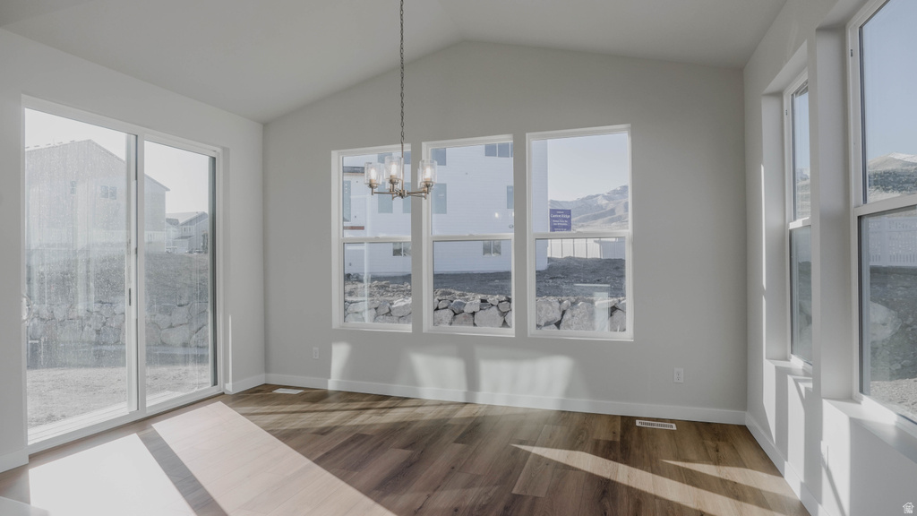 877 W SIKA CIR #203 Saratoga Springs, UT 84045