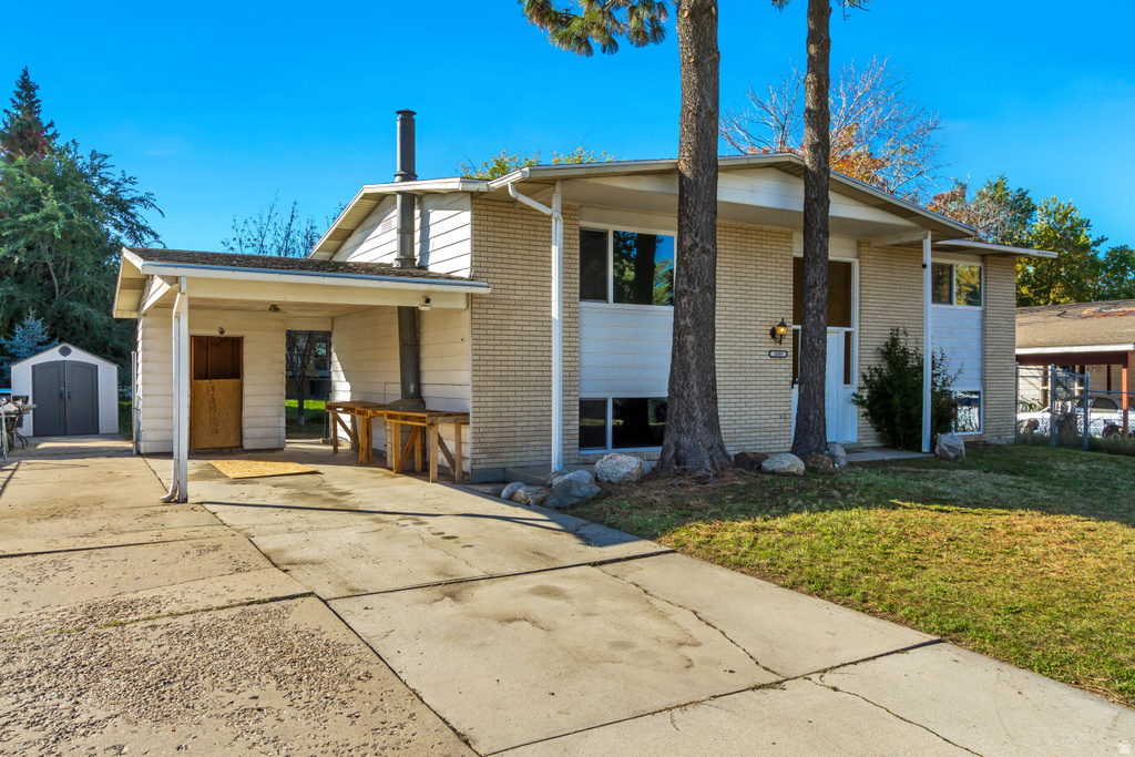 3009 W 6000 S Roy, UT 84067