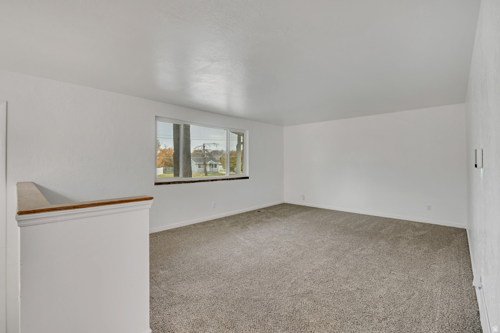 3009 W 6000 S Roy, UT 84067