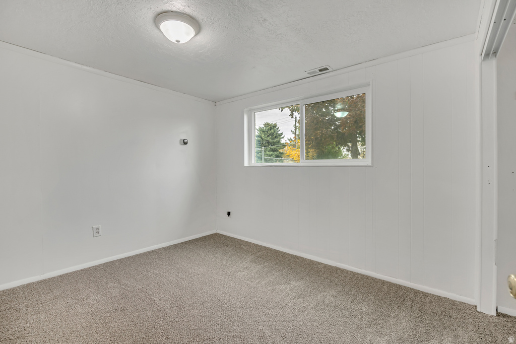 3009 W 6000 S Roy, UT 84067