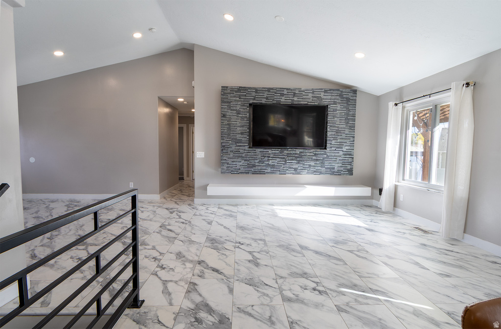 6389 S MILL VALLEY CT Salt Lake City, UT 84118