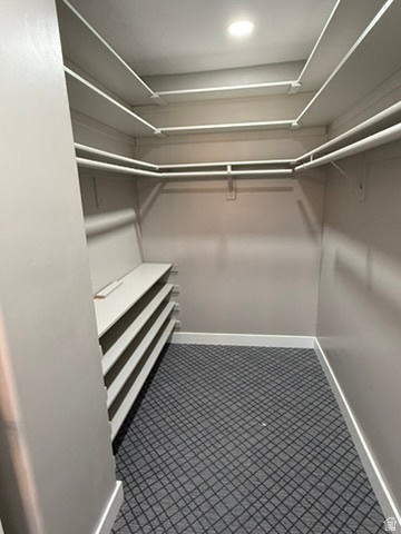 6389 S MILL VALLEY CT Salt Lake City, UT 84118