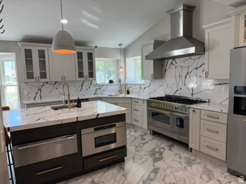 6389 S MILL VALLEY CT Salt Lake City, UT 84118