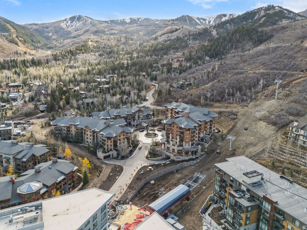 3558 N ESCALA CT. #251 Park City, UT 84098