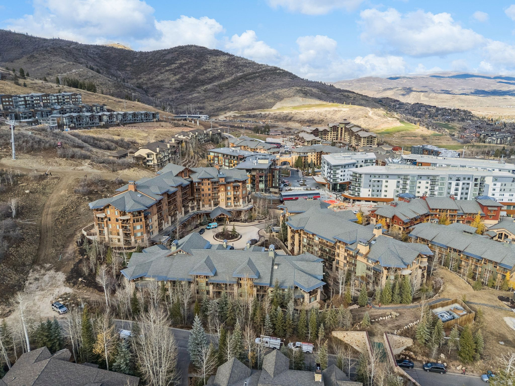 3558 N ESCALA CT. #251 Park City, UT 84098