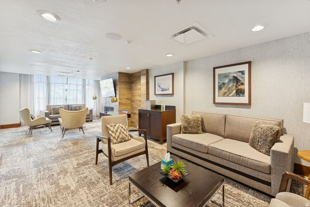 3558 N ESCALA CT. #251 Park City, UT 84098