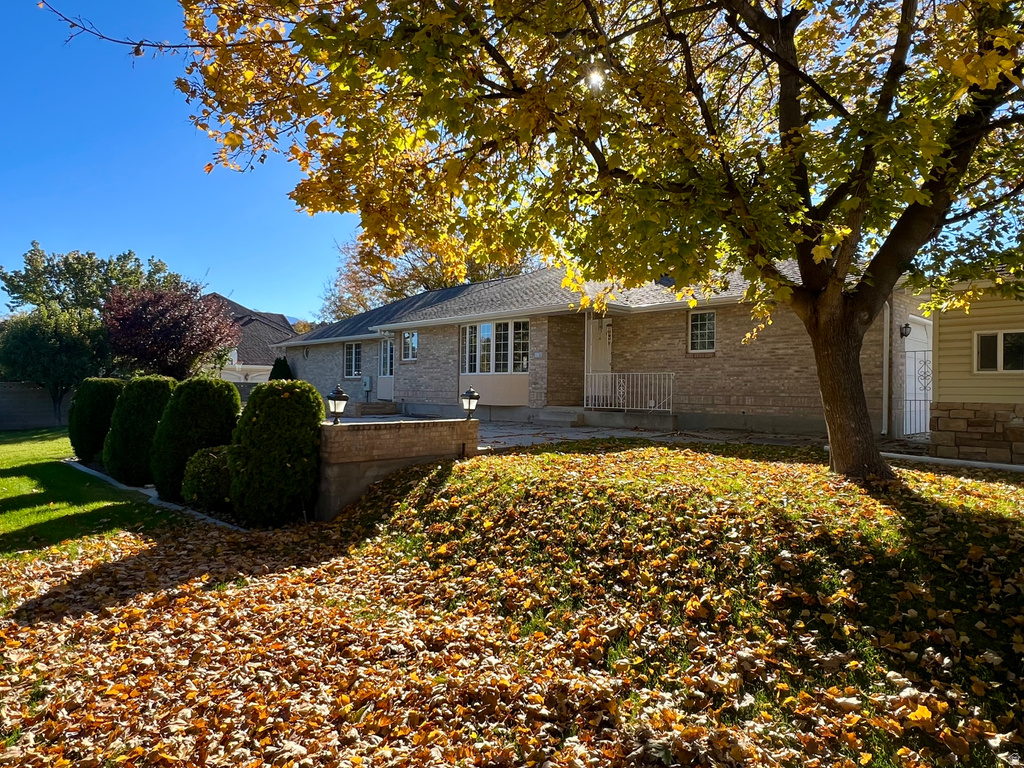 2286 W WILLIAMSBURG CIR West Jordan, UT 84088