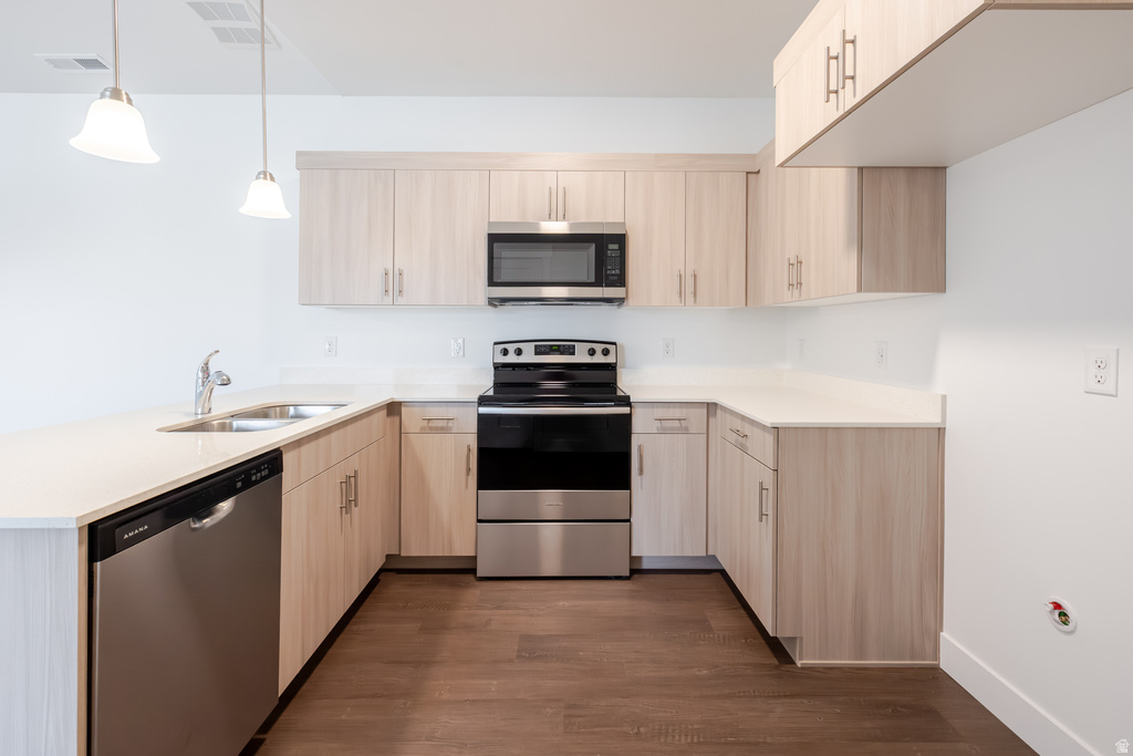 693 W 4500 S #O302 Mapleton, UT 84664