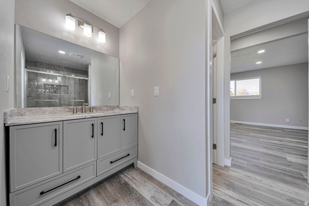 7604 S AUTUMN DR West Jordan, UT 84084