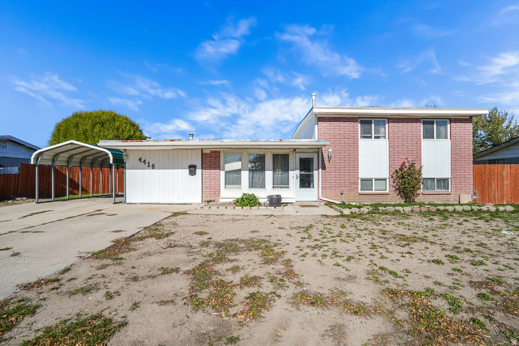 4418 W ANNAPOLIS DR West Valley City, UT 84120