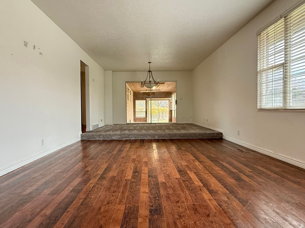 4502 S 1720 W Roy, UT 84067