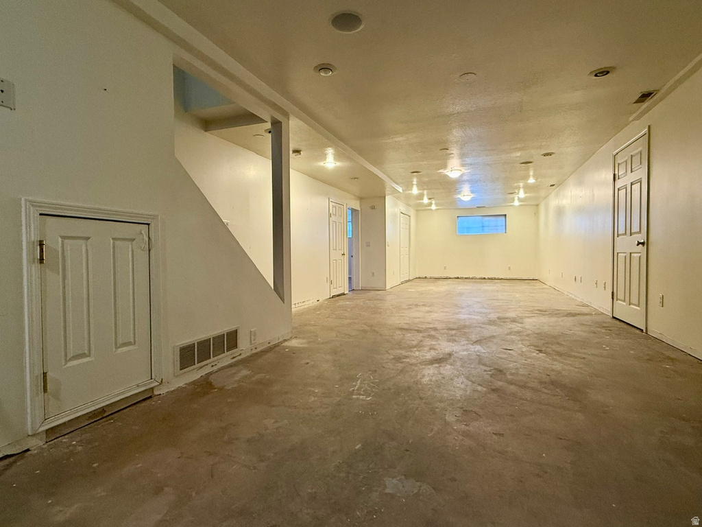 4502 S 1720 W Roy, UT 84067