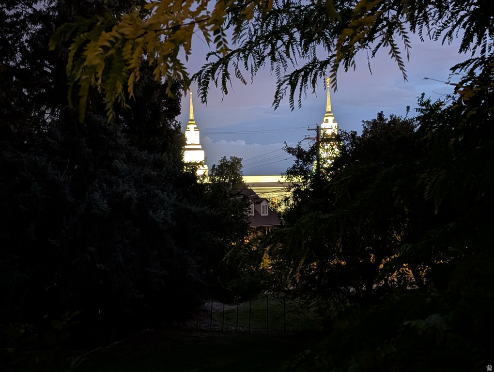 1515 E GENTILE ST Layton, UT 84040