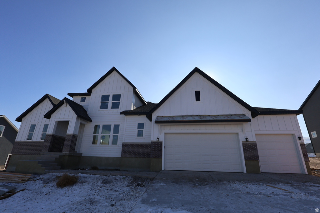 1061 W MAHOGANY ST Saratoga Springs, UT 84045