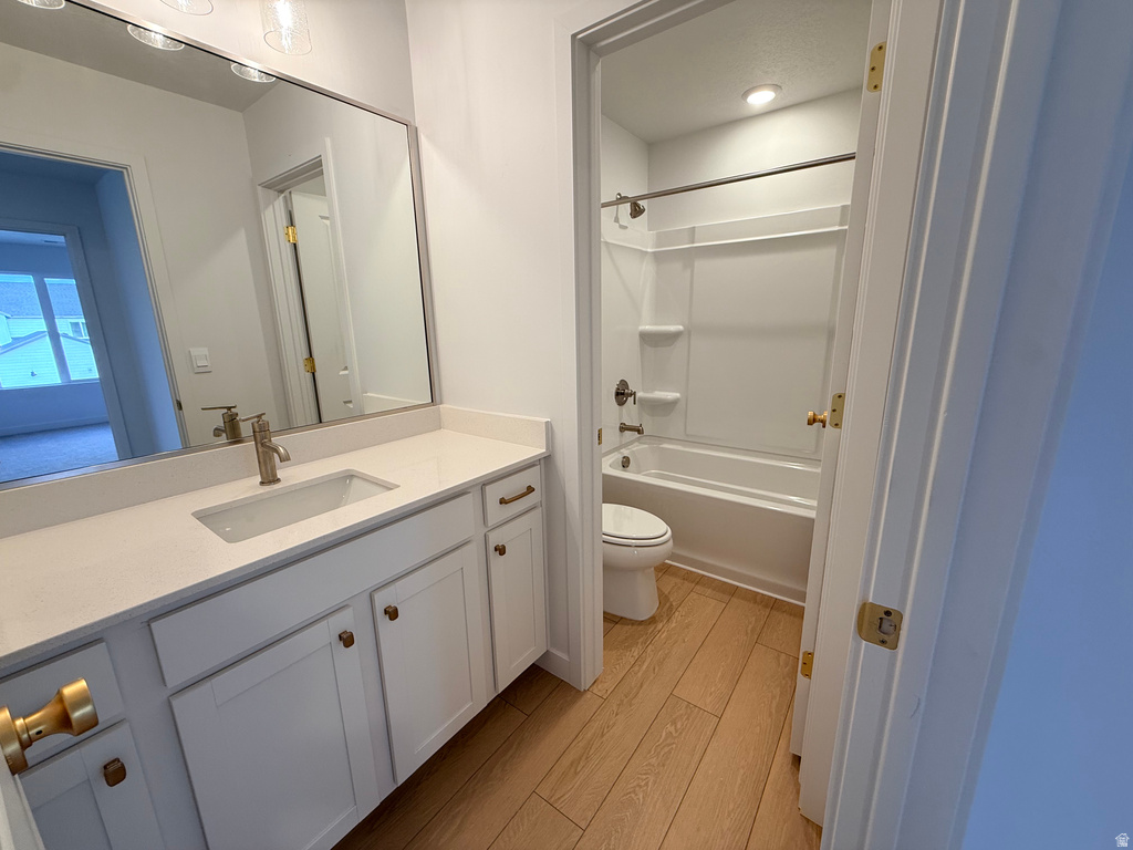 2995 N KINGBIRD DR #617 Eagle Mountain, UT 84005