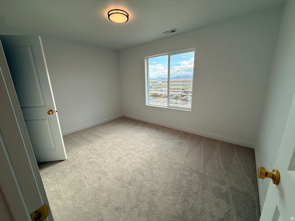 2995 N KINGBIRD DR #617 Eagle Mountain, UT 84005