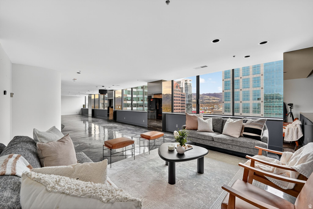 48 W 300 S #2501 N Salt Lake City, UT 84101