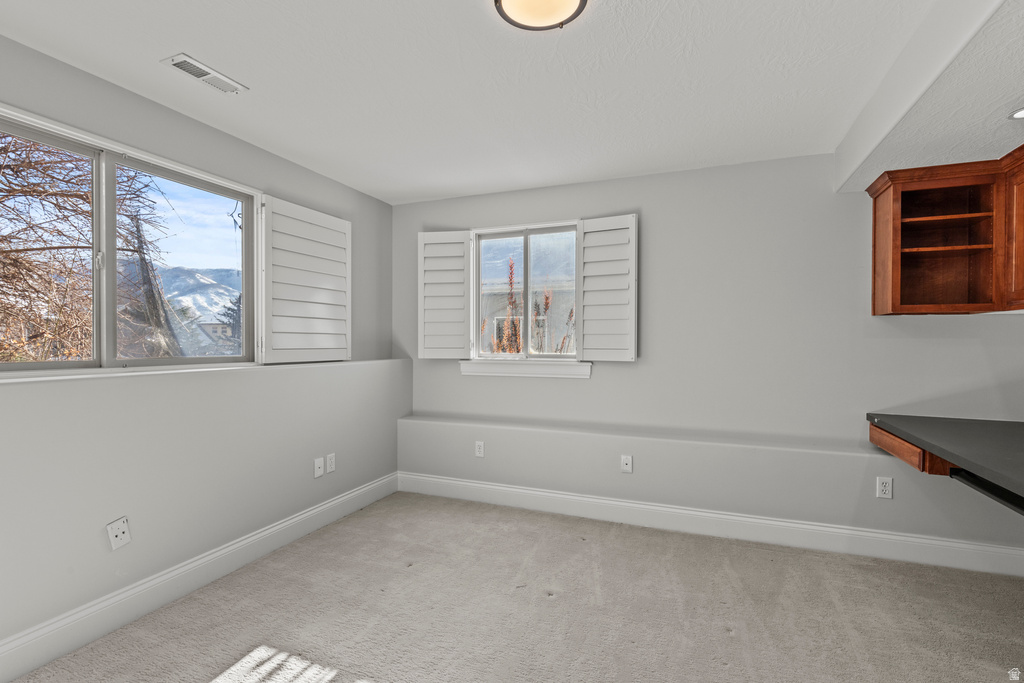 3647 N 575 E North Ogden, UT 84414