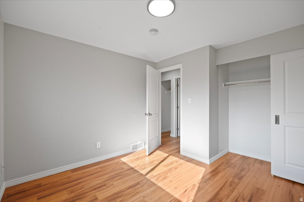 5269 WOODSTEP AVE West Valley City, UT 84120