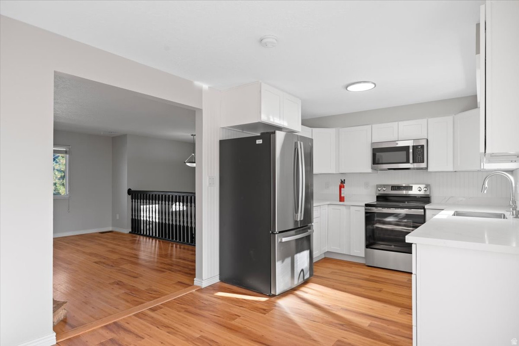 5269 WOODSTEP AVE West Valley City, UT 84120