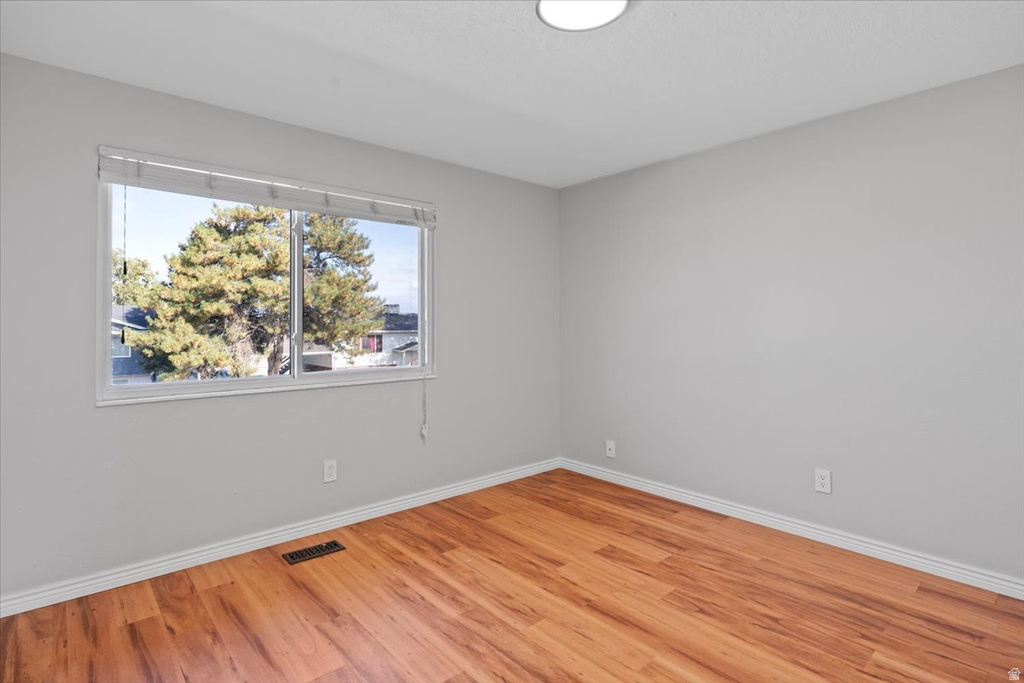 5269 WOODSTEP AVE West Valley City, UT 84120