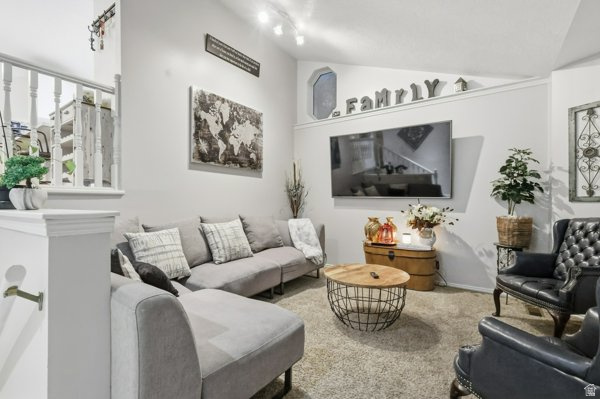 1901 N 1380 E North Logan, UT 84341