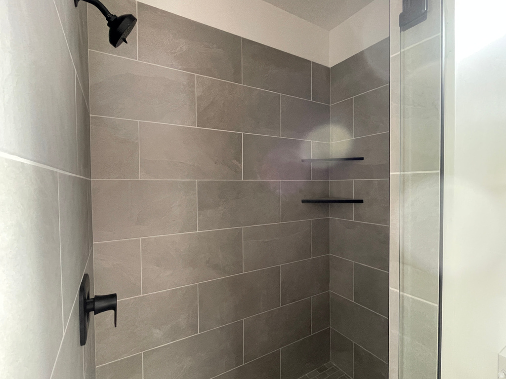 161 N RIVIERA DR. Roosevelt, UT 84066