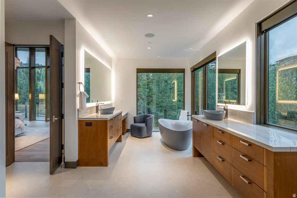 217 WHITE PINE CANYON RD Park City, UT 84060