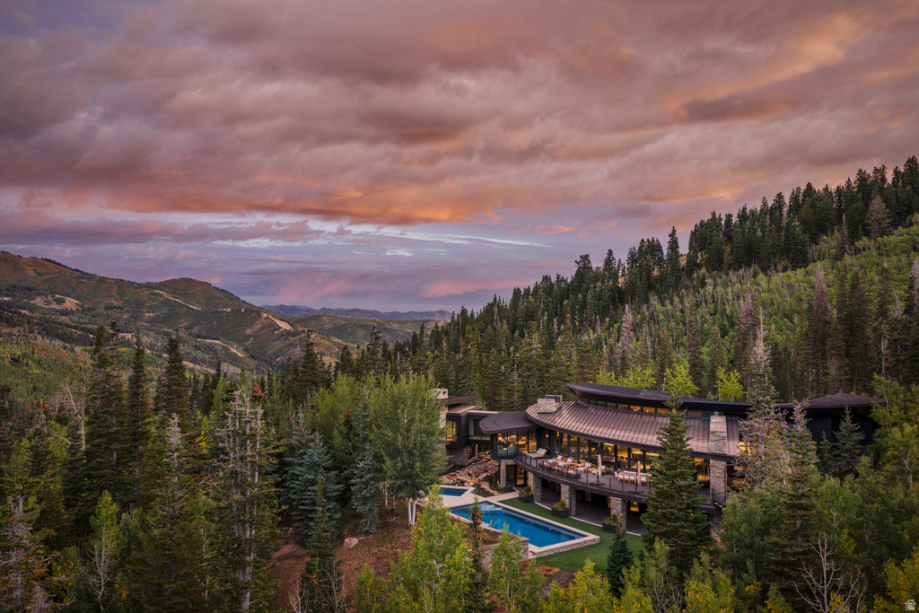 217 WHITE PINE CANYON RD Park City, UT 84060