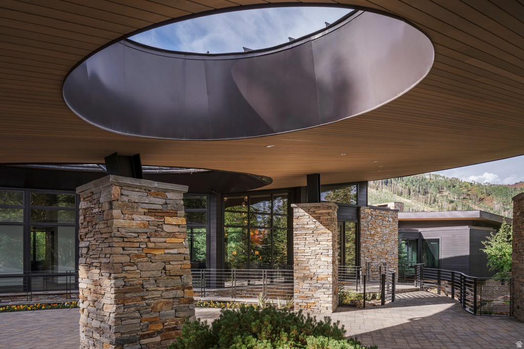 217 WHITE PINE CANYON RD Park City, UT 84060