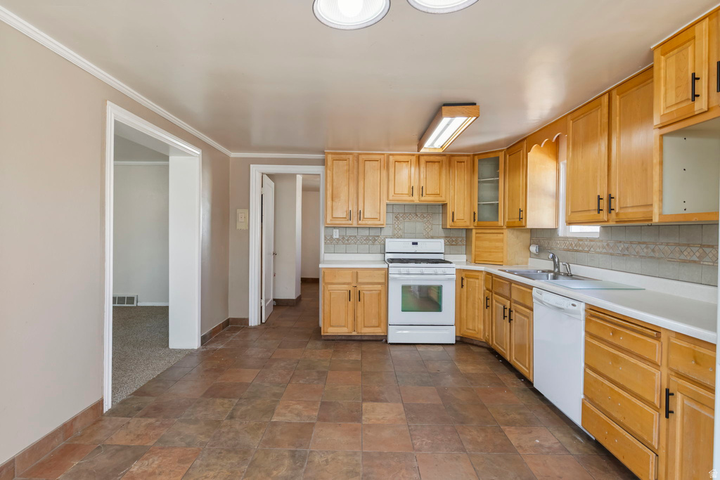 165 N 100 W Fillmore, UT 84631