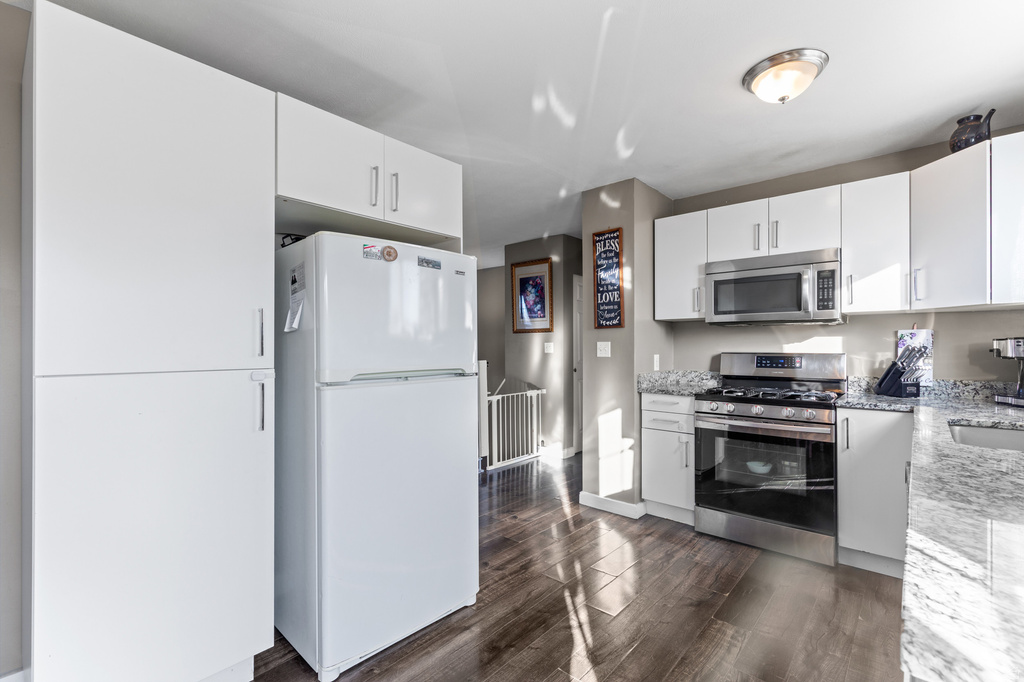 7459 W GARDENIA AVE Magna, UT 84044