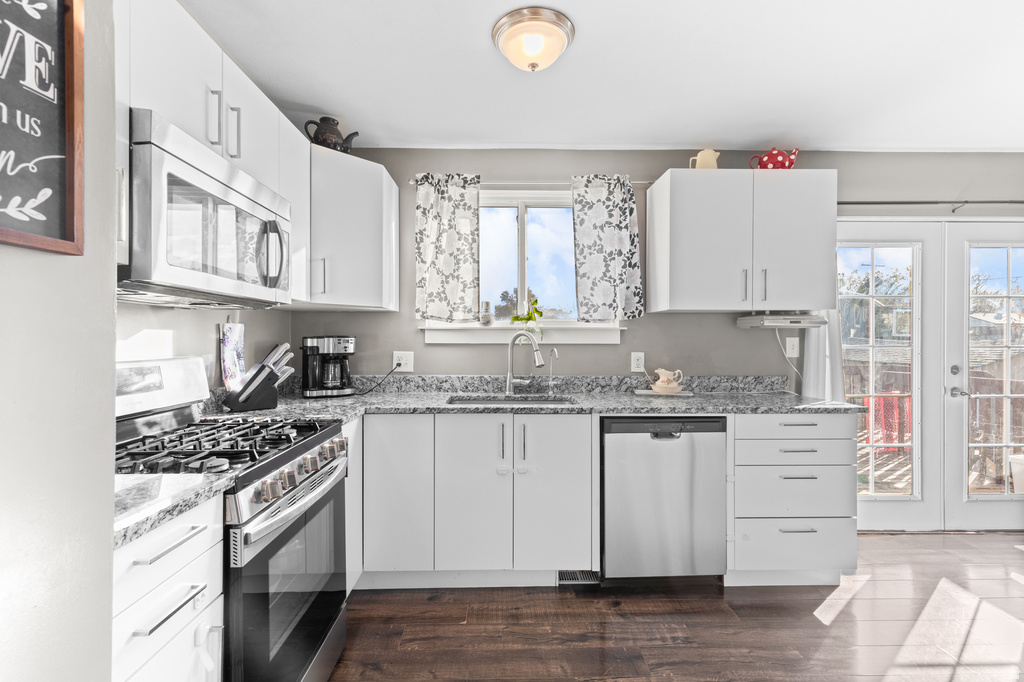 7459 W GARDENIA AVE Magna, UT 84044